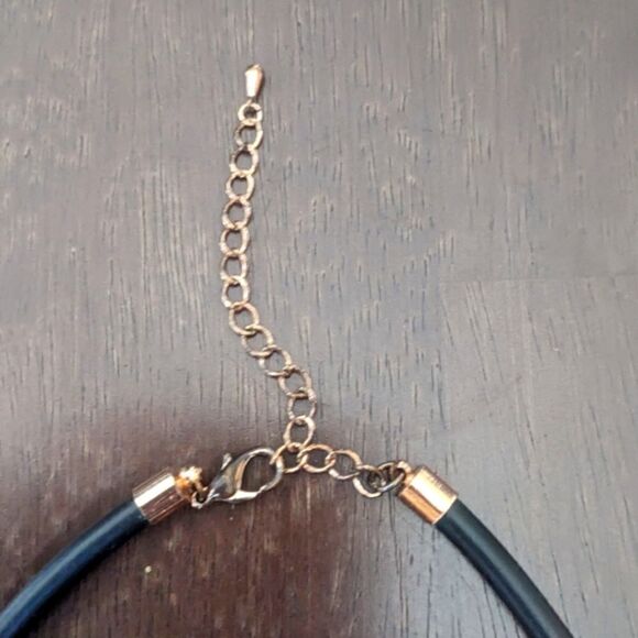 Rubber and Faux Copper Adjustable Length Choker - Picture 5 of 9